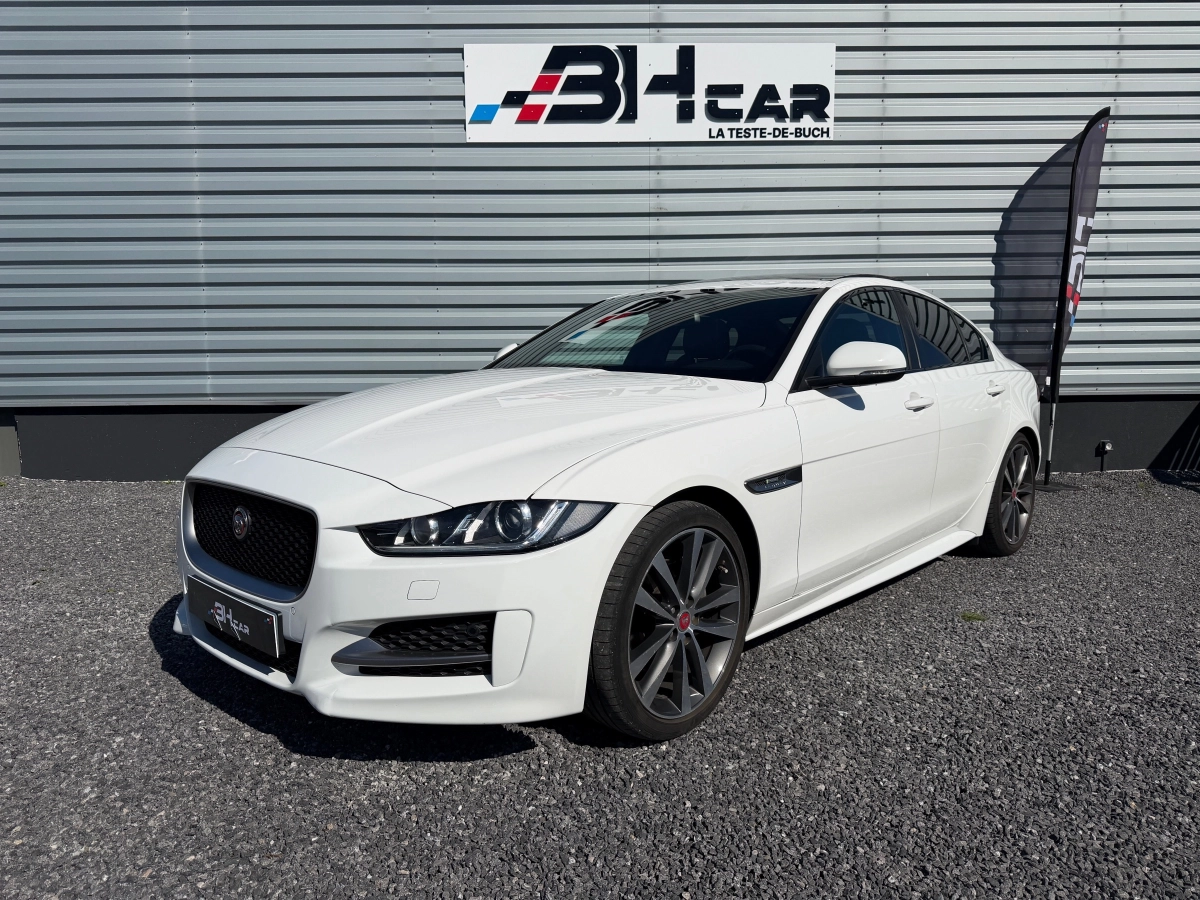Jaguar Xe