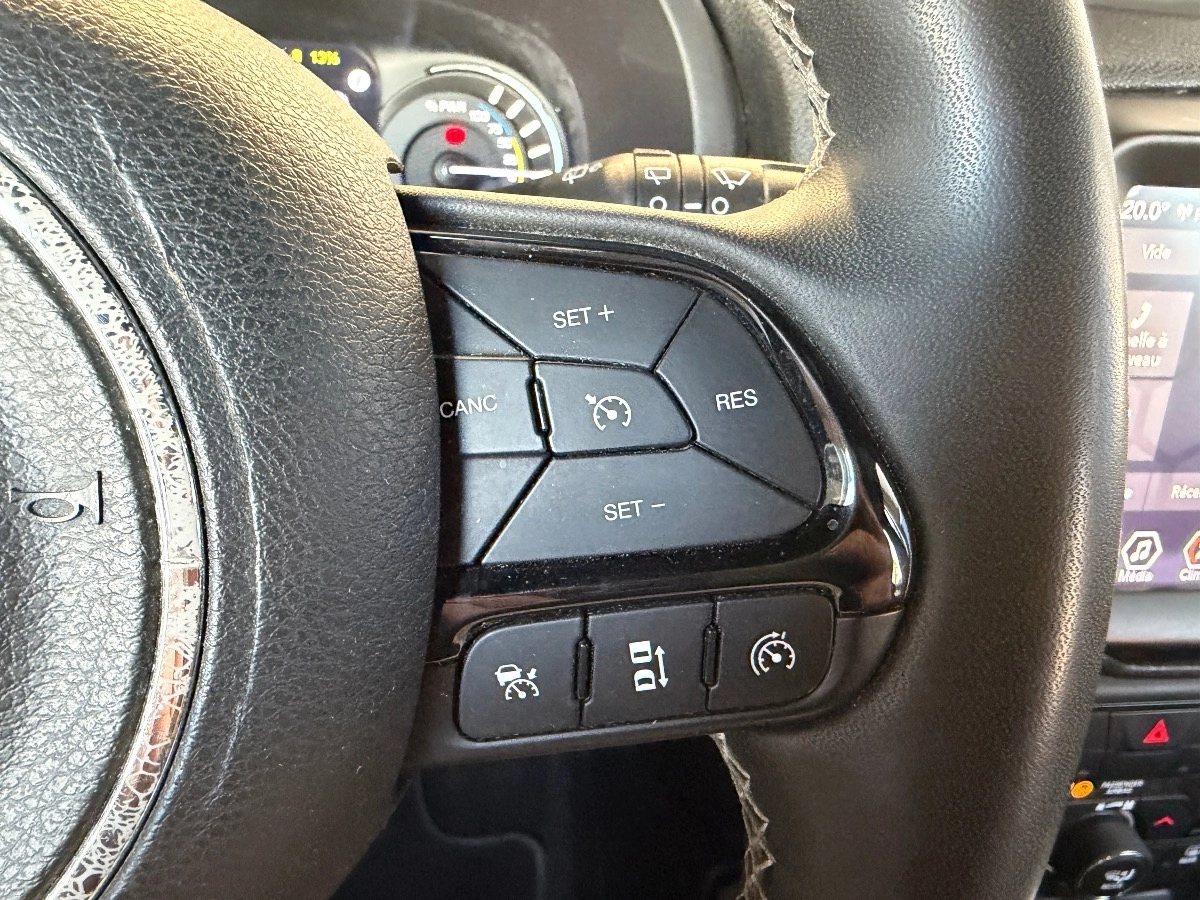 Jeep Renegade - photo 28