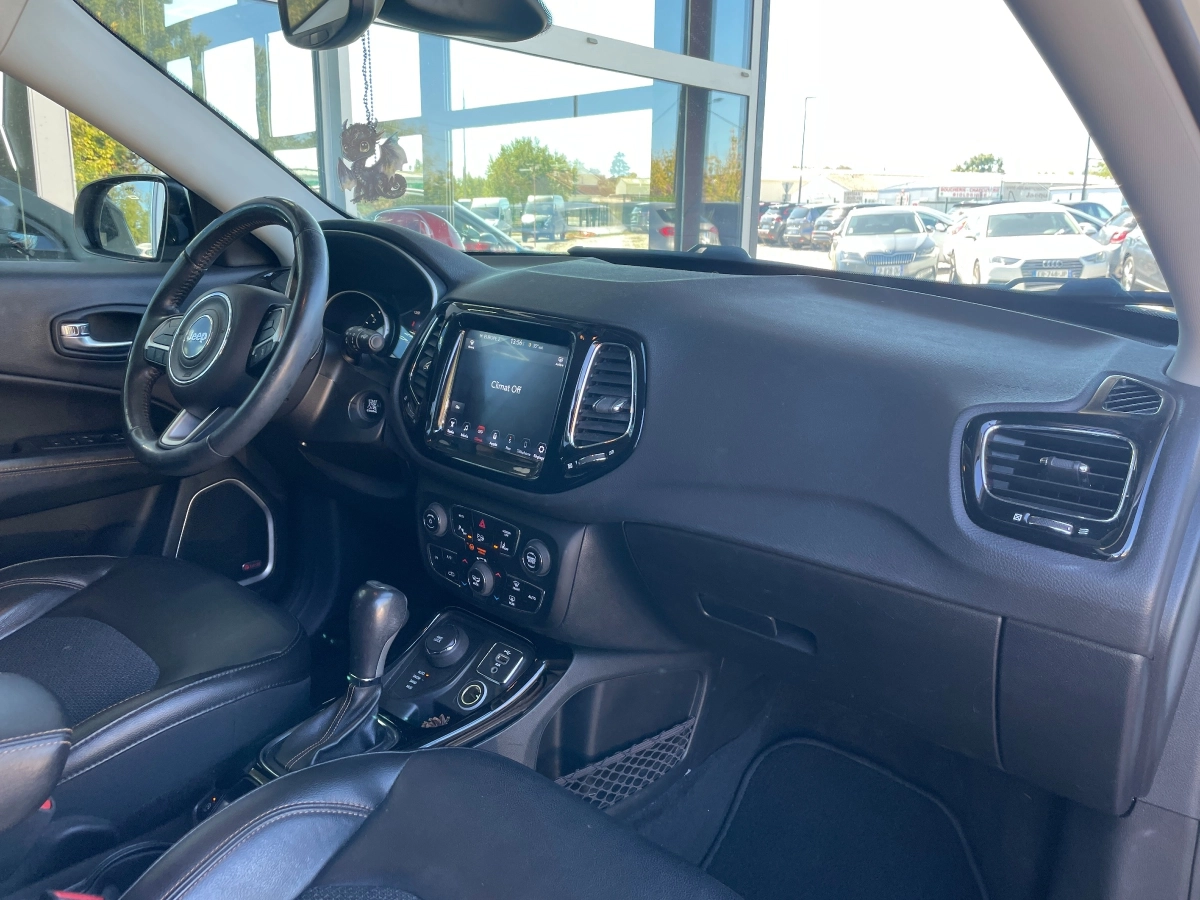 Jeep Compass - photo 10