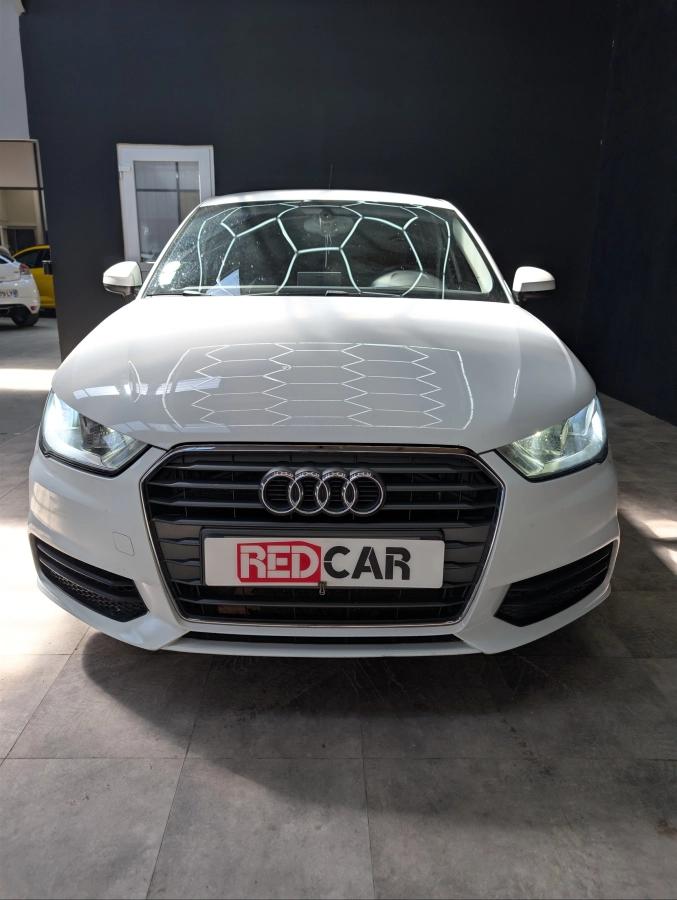 Audi A1 SPORTBACK 1.6 TDI 115 BUSINESS LINE