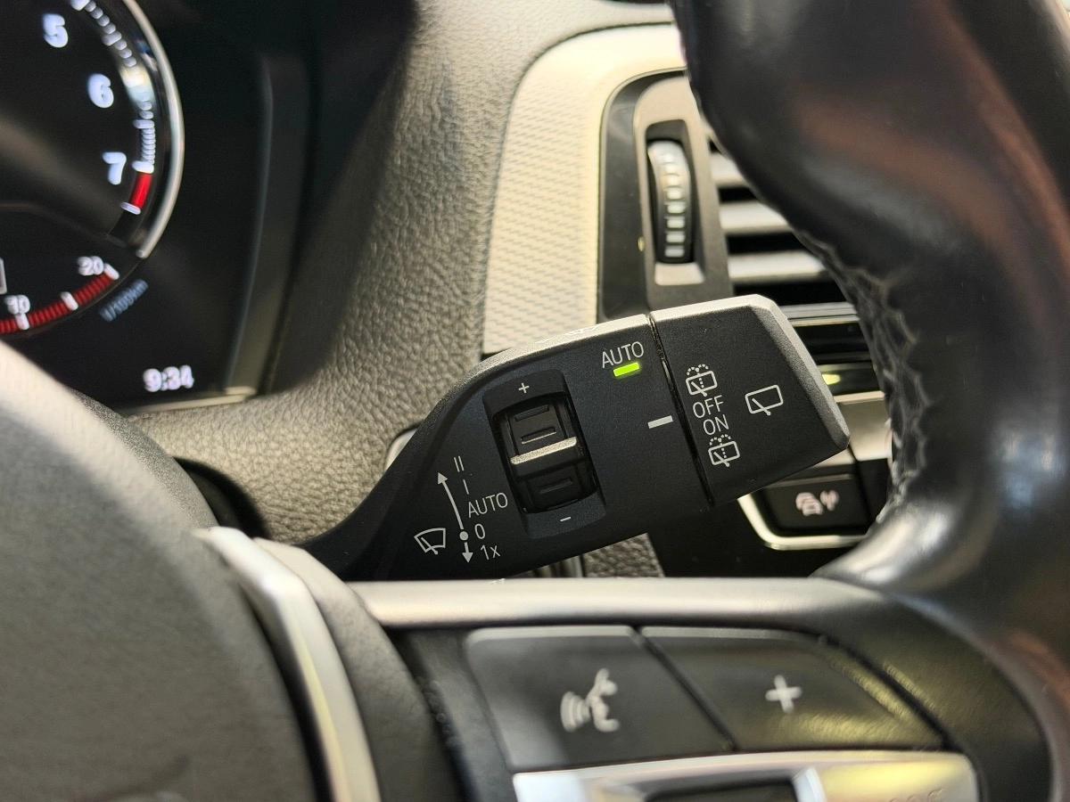 Bmw Serie 1 (F20) (2) 118I M Sport 1.5 136 BVA8 5P Options+++