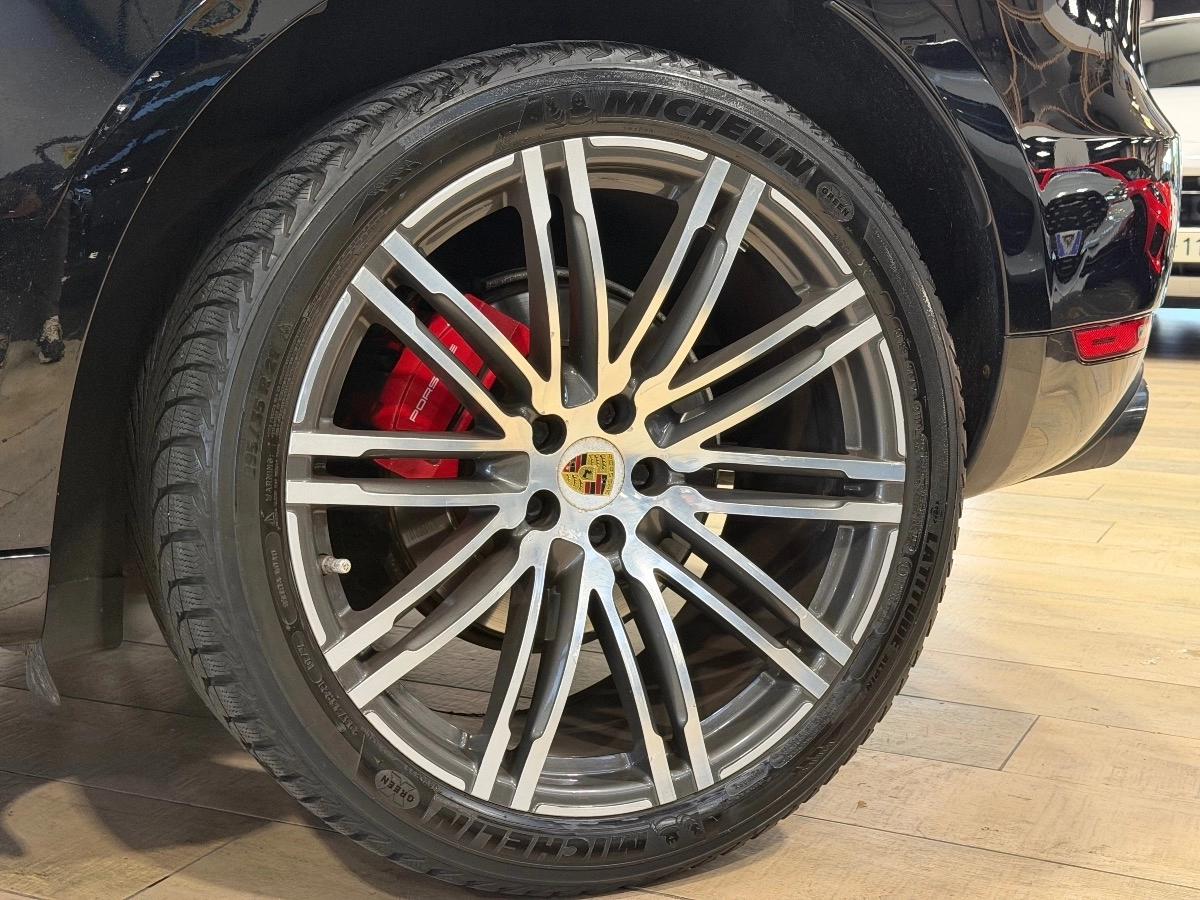 Porsche Macan GTS V6 3.0 360 PDK Options+++
