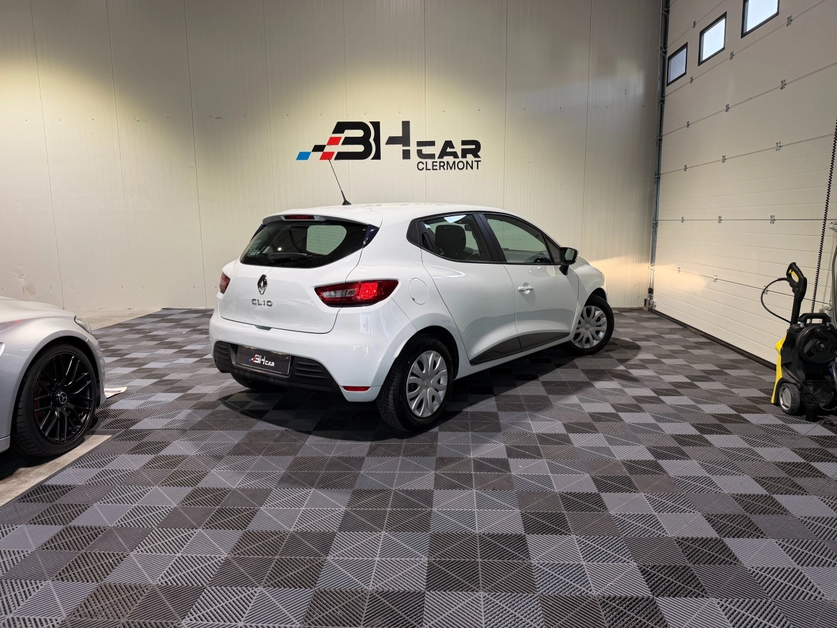Renault Clio - photo 4
