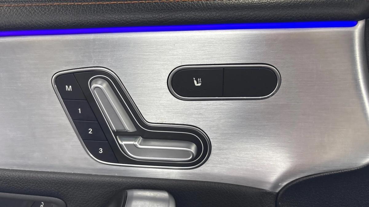 MERCEDES CLA