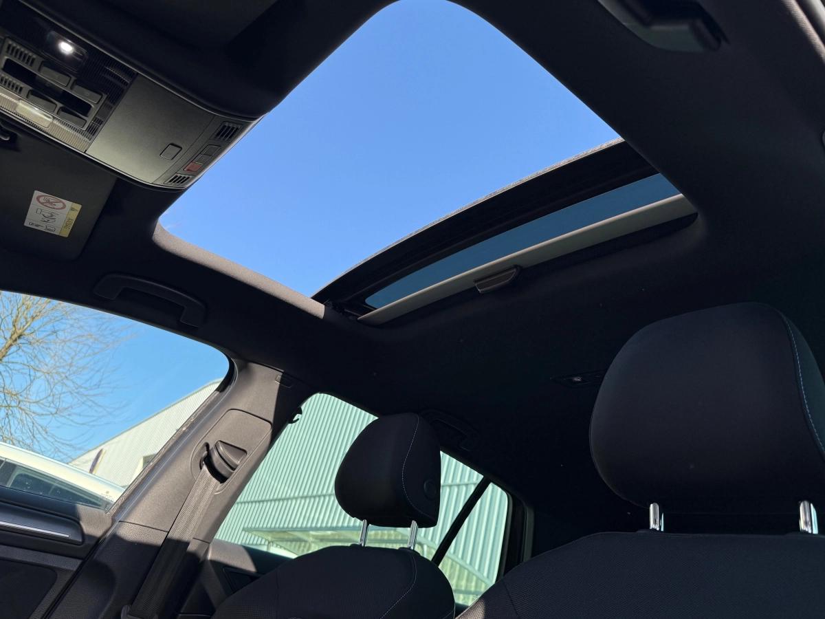 Volkswagen Golf 1.4 TSI GTE 204H 150 HYBRID PHEV 13KWH DSG BVA