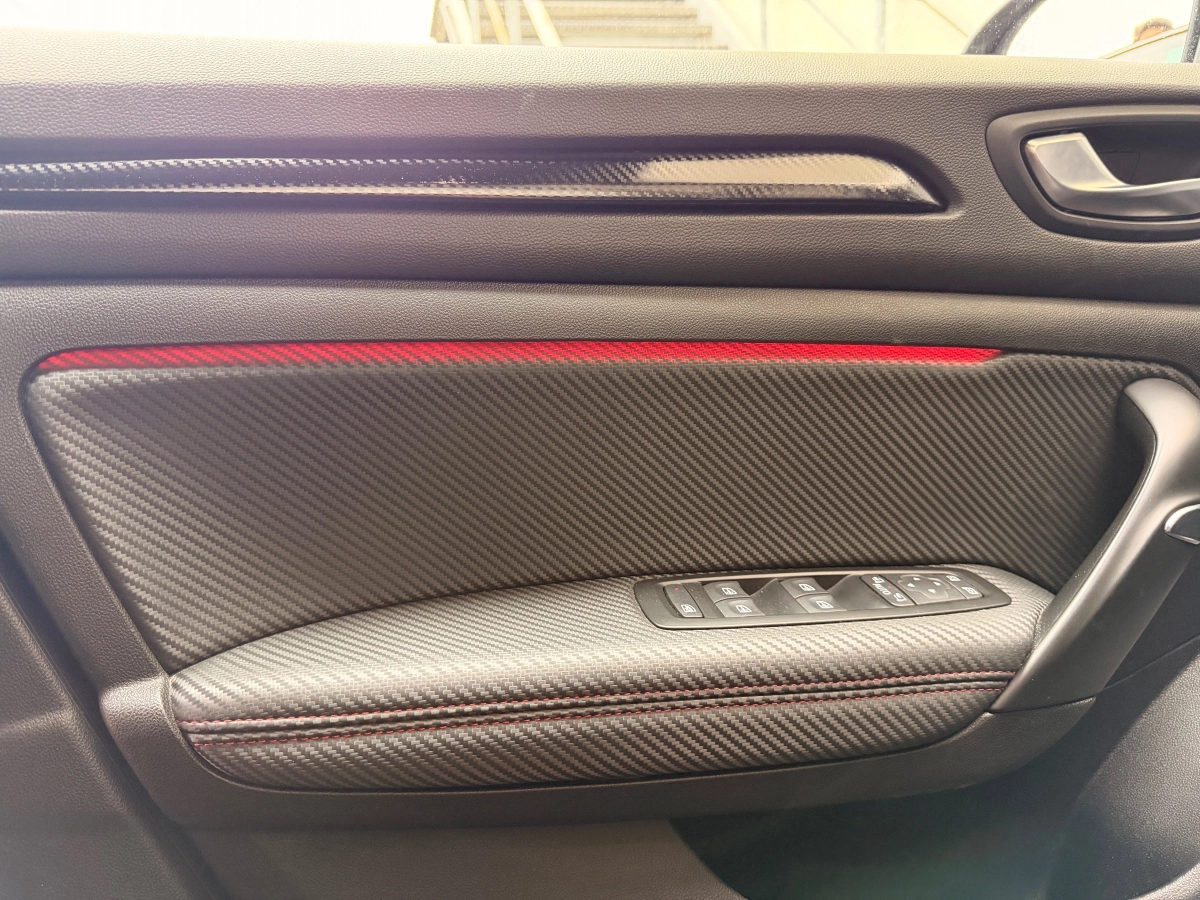 Renault Megane - photo 37
