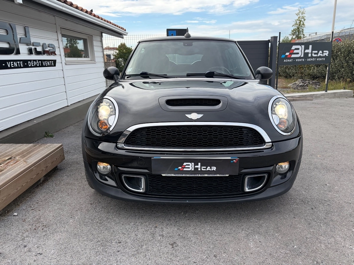 Mini Cabrio - photo 3