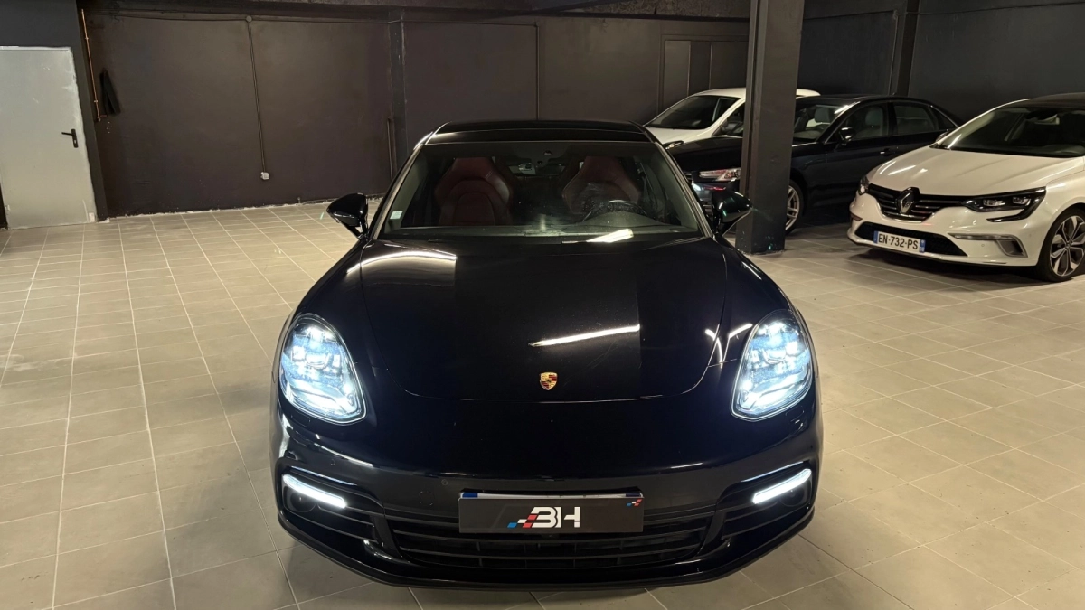 Porsche Panamera - photo 36