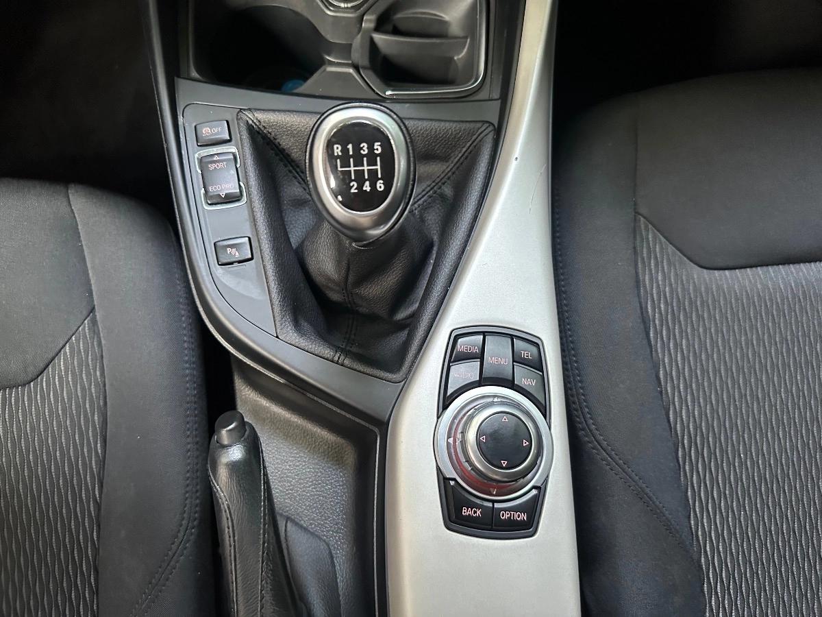 Bmw Serie 1 1.5 118 I 135 LOUNGE