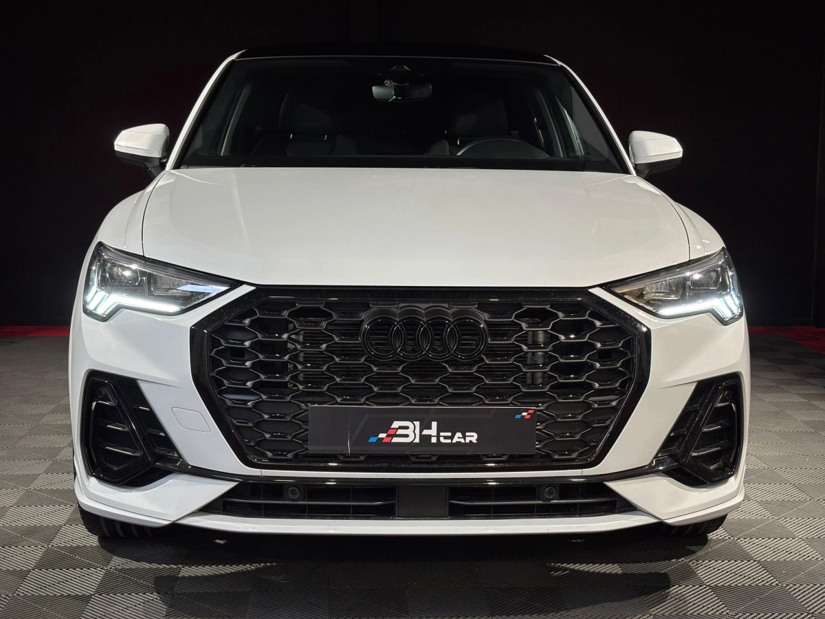 Audi Q3 - photo 2