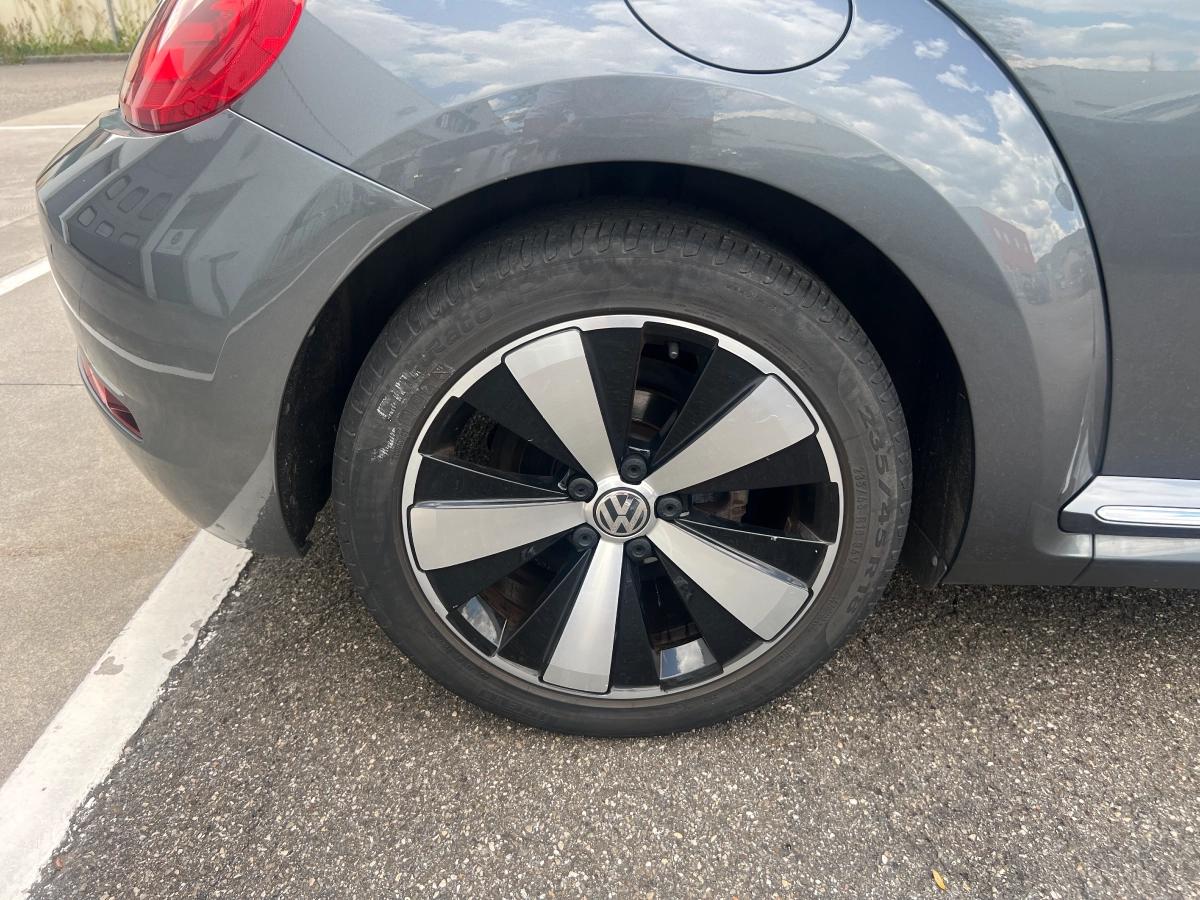 Volkswagen Coccinelle 2.0 TDI 150 BLUEMOTION SPORT