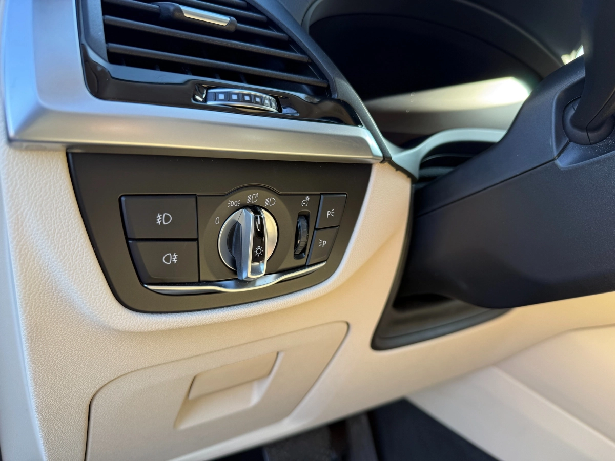 Bmw X3 - photo 22