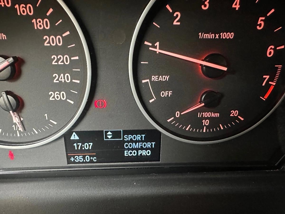 Bmw Serie 1 1.5 118 I 135 LOUNGE