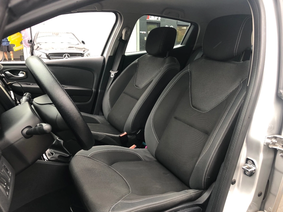 Renault Clio - photo 12