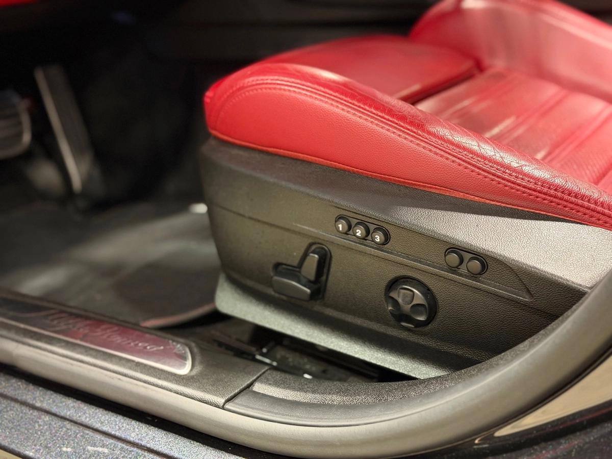 Alfa Romeo Giulia 2.0 TB 280 VELOCE Q4 BVA