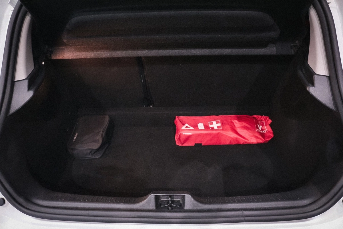 Renault Clio - photo 32