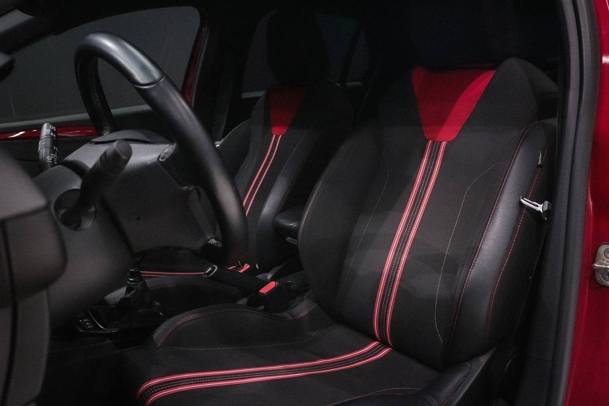 Opel Corsa - photo 11