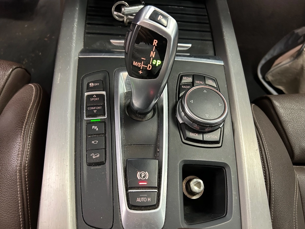 Bmw X5 - photo 17