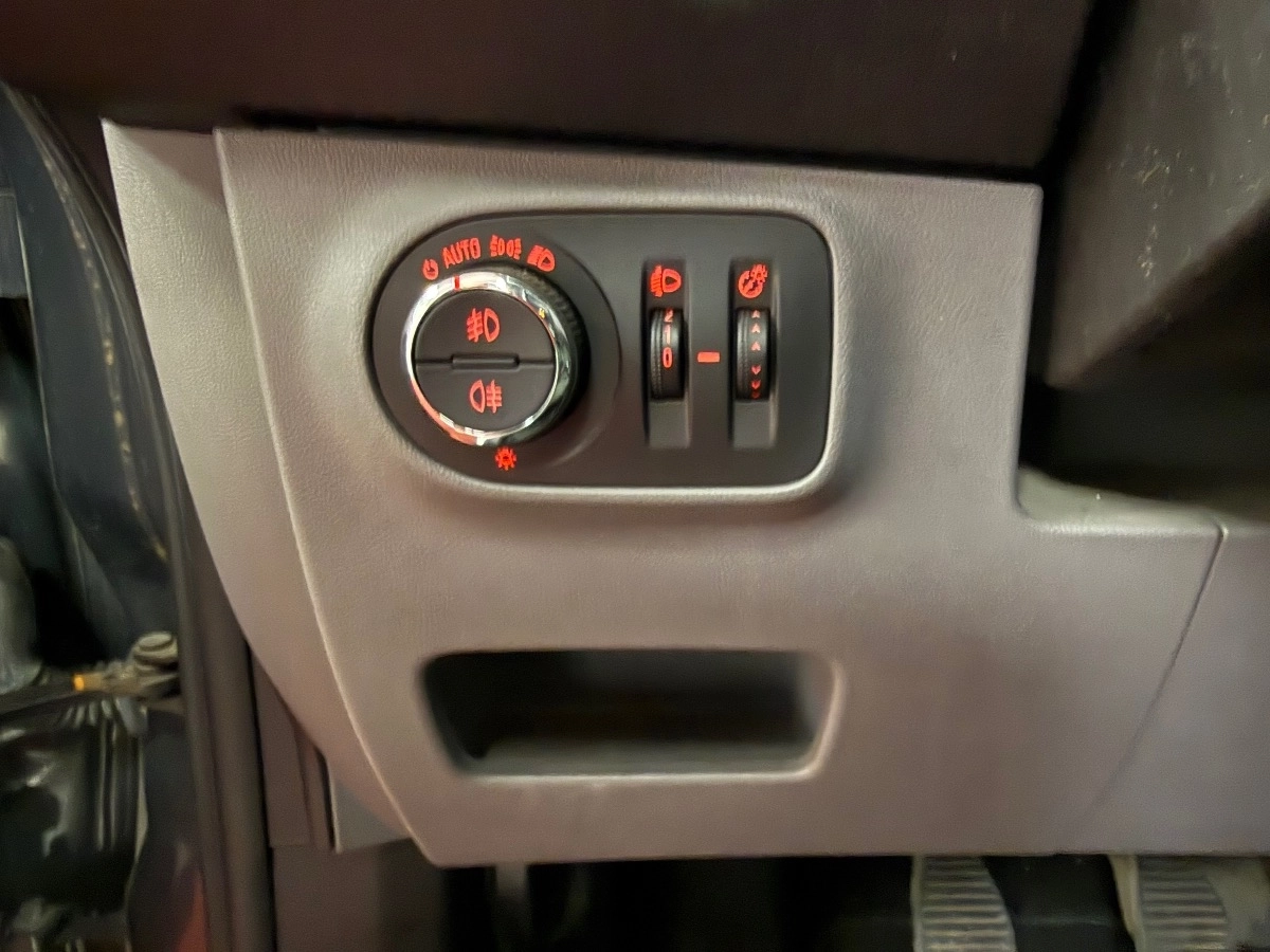 Opel Corsa - photo 17