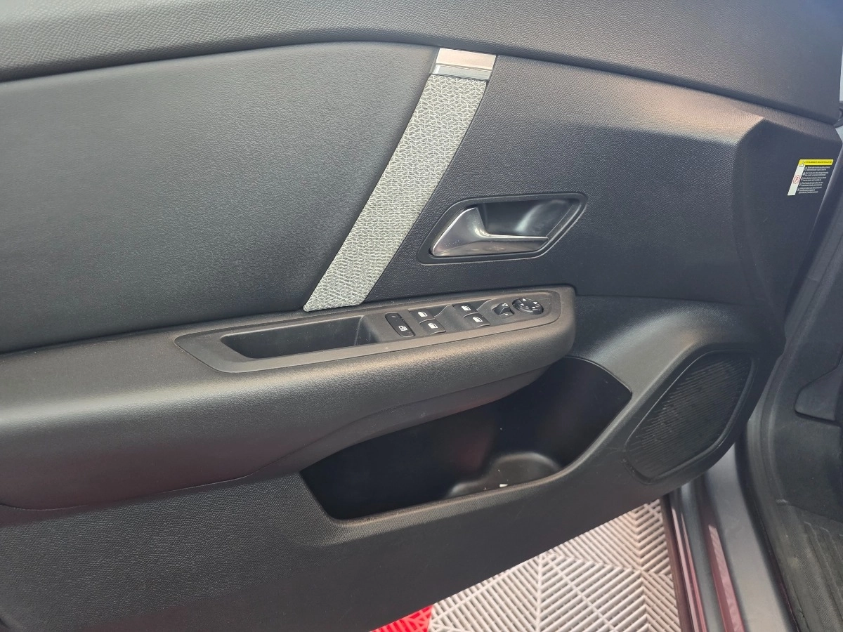 Citroen C4 - photo 23