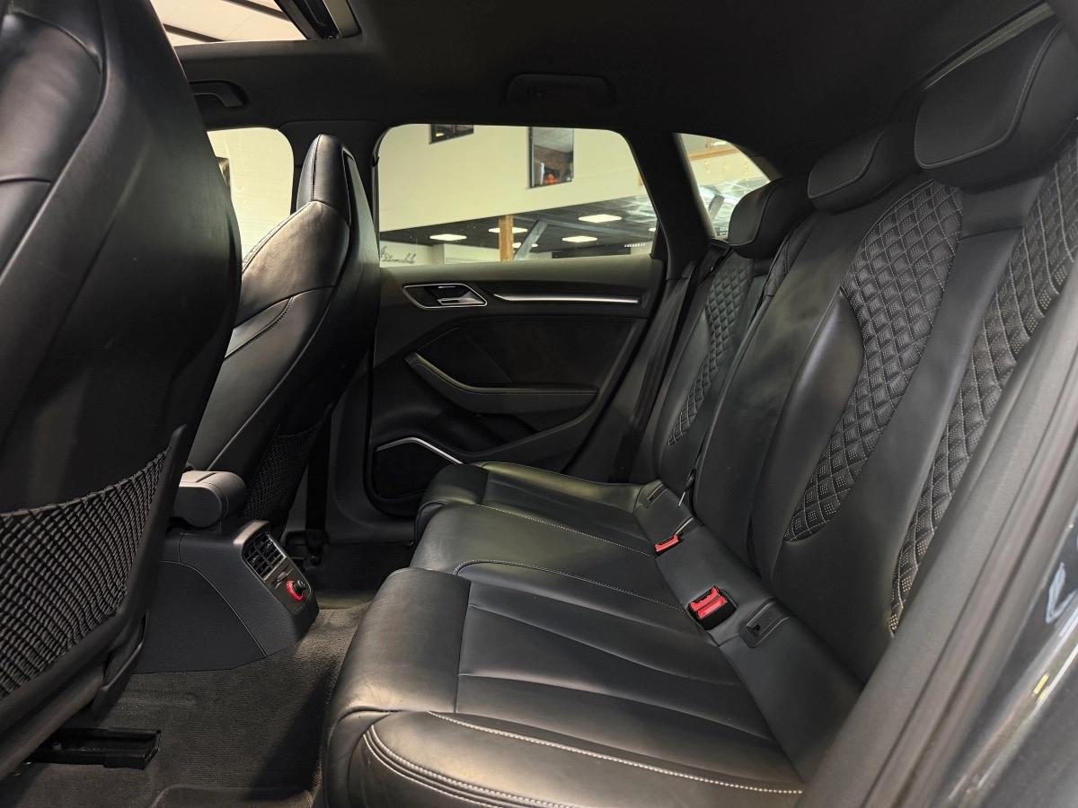 AUDI RS3 SPORTBACK 2.5 TFSi QUATTRO S-TRONIC7 367CH - FULL OPTIONS - ENTRETIENS CONSTRUCTEUR