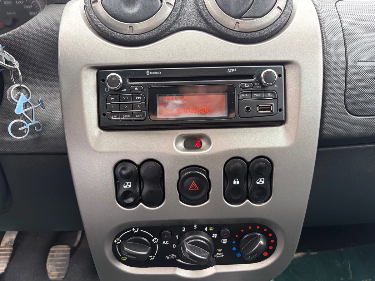 Dacia Duster - photo 17