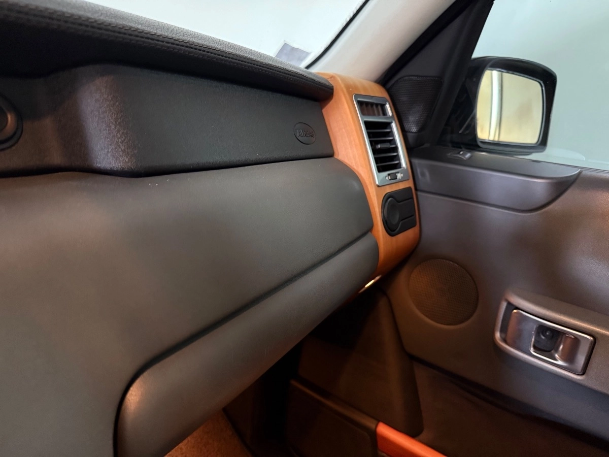Land Rover Range Rover - photo 24