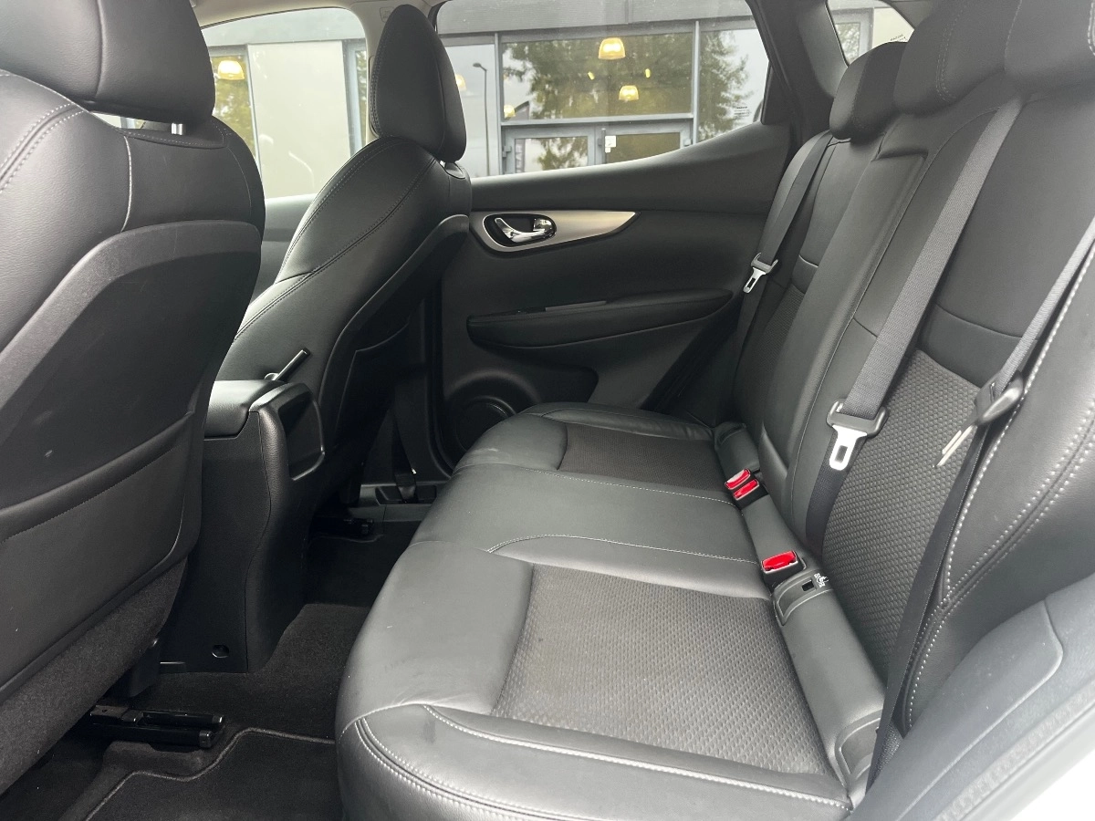 Nissan Qashqai - photo 17