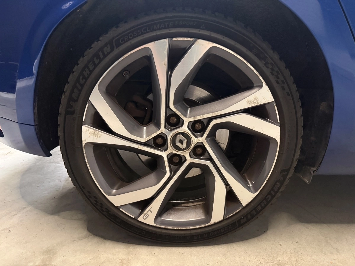 Renault Megane - photo 11