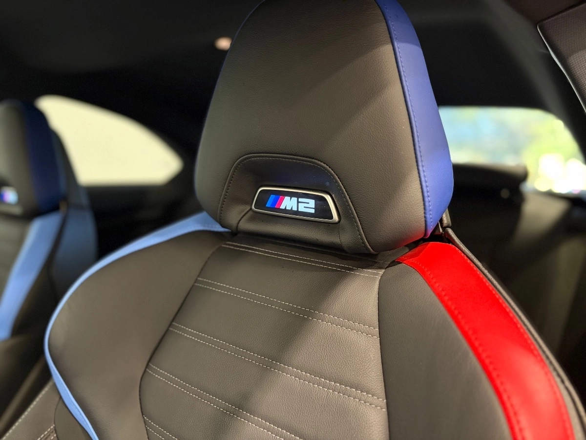 Bmw M2 - photo 13