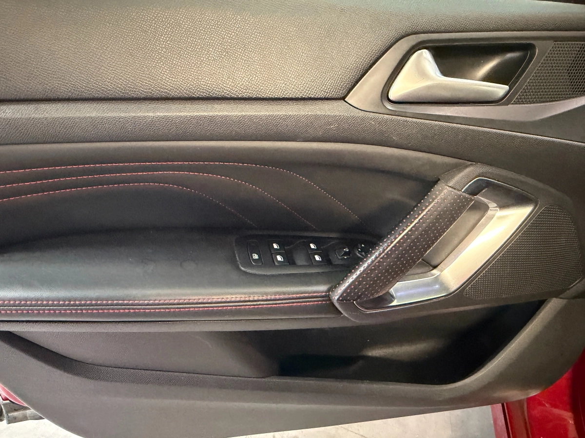 Peugeot 308 - photo 16