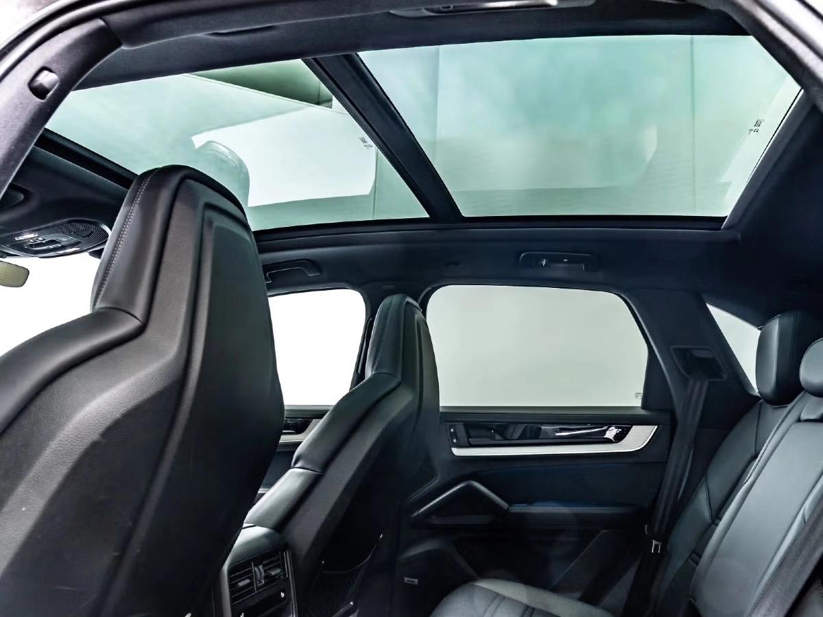 Porsche Cayenne E-Hybrid 470CH Chrono/360/Bose/Siège 18/Matrix/HeadUp/InnoDrive