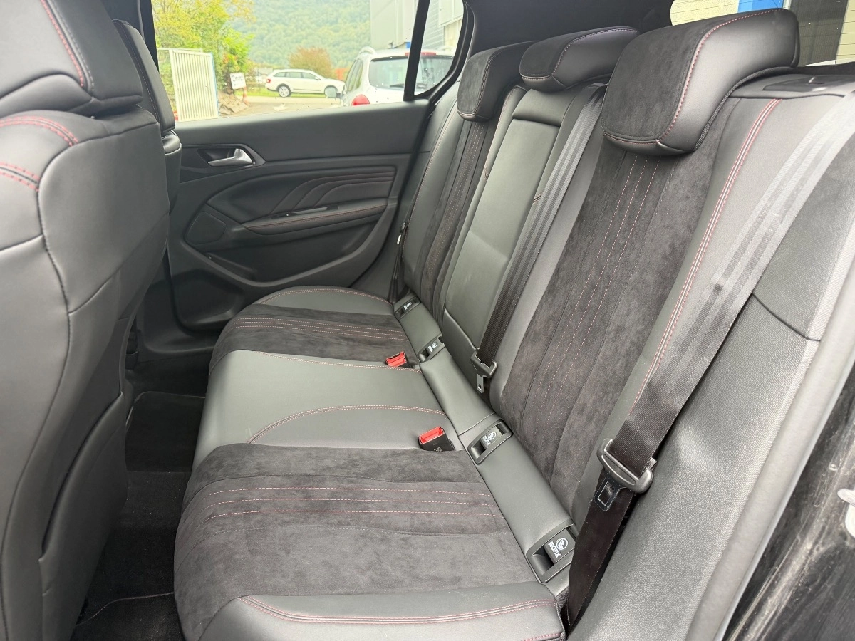 Peugeot 308 - photo 10