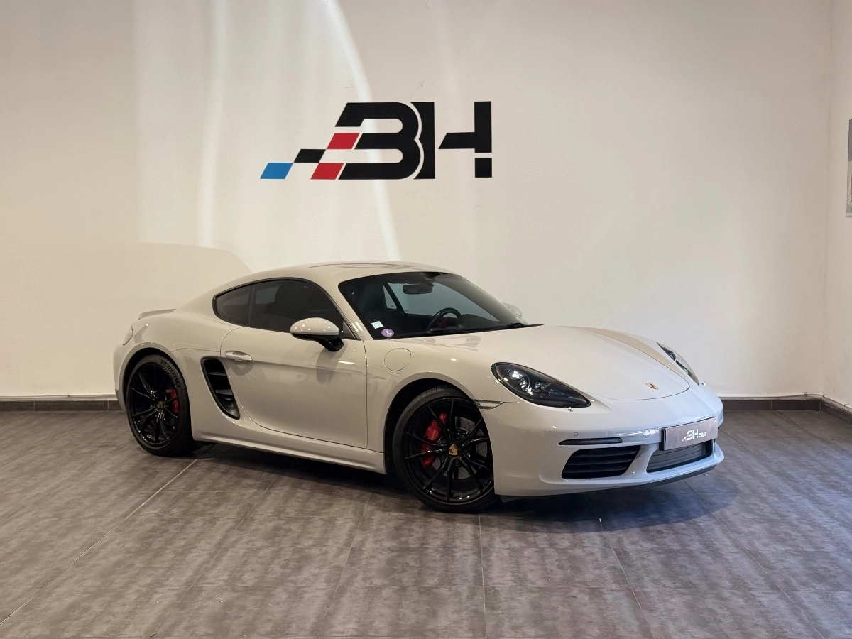 Porsche 718 Cayman