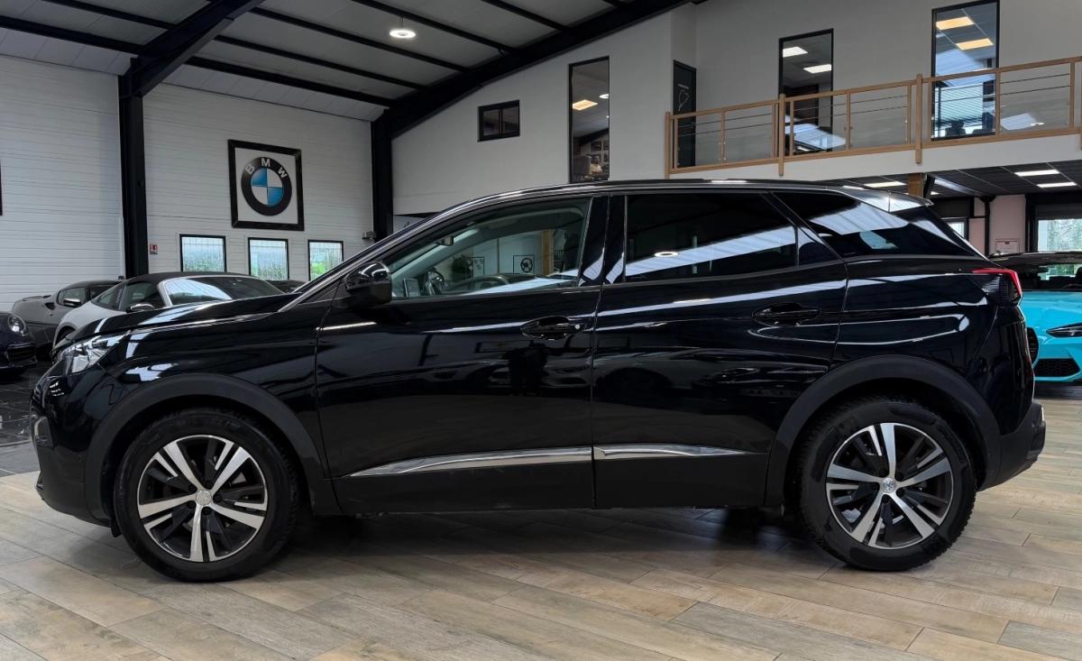 PEUGEOT 3008 (II) 1.2  EAT8 S&S 130CH - 1ERE MAIN - ENTRETIENS CONSTRUCTEUR