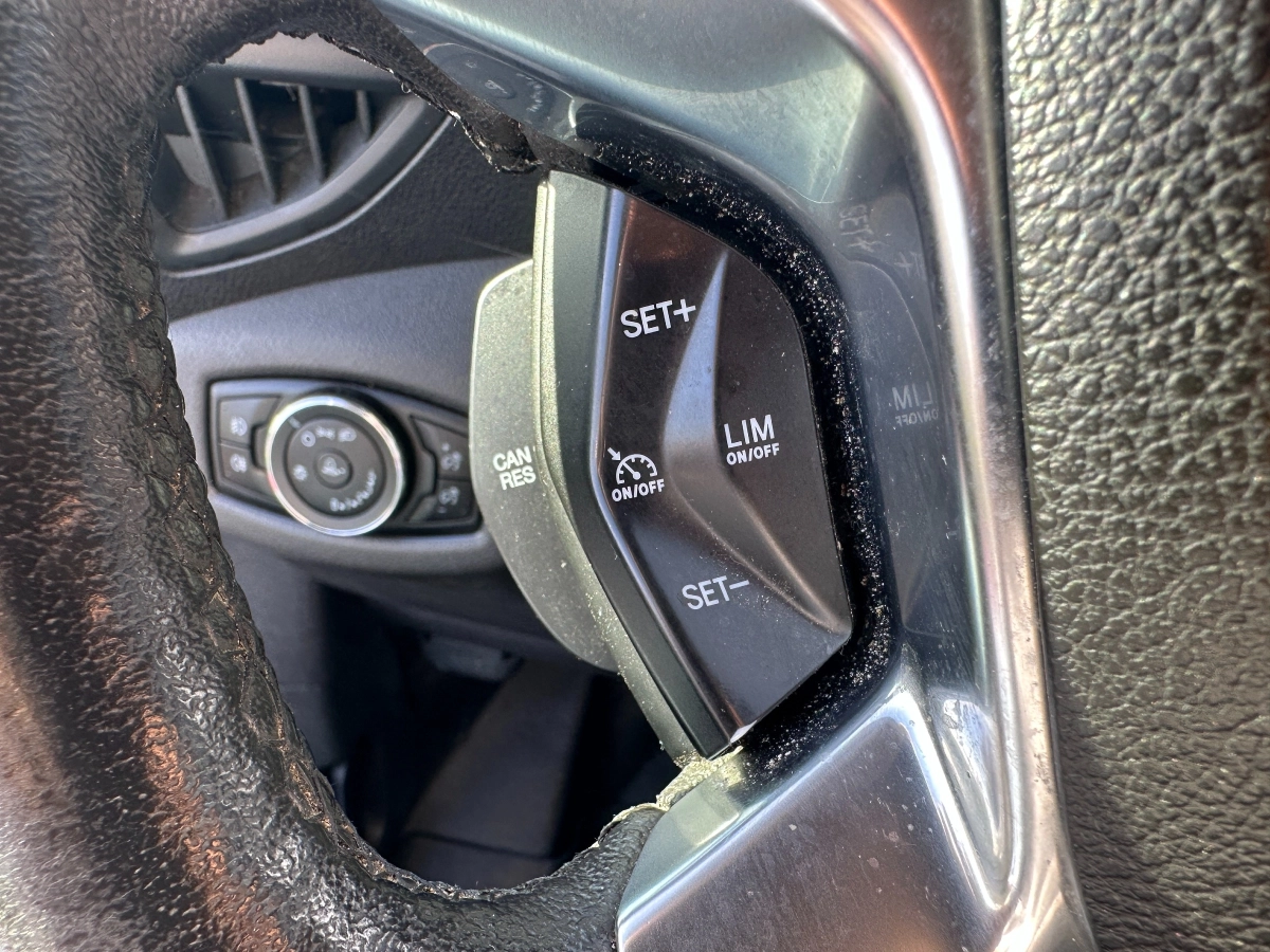 Ford Transit Connect - photo 23