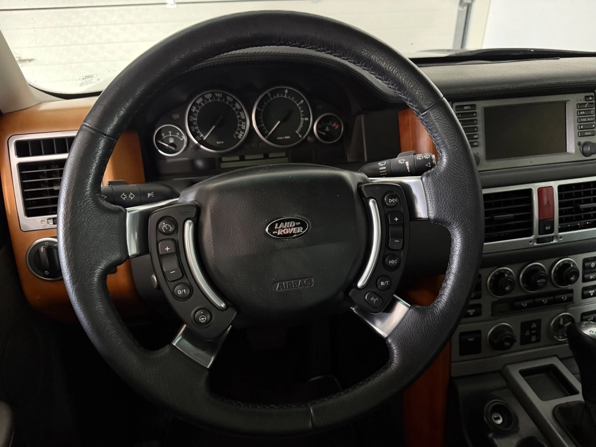 Land Rover Range Rover - photo 12