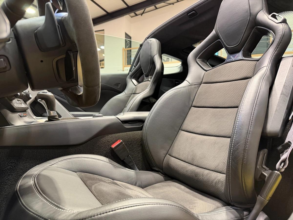 Chevrolet Corvette COUPE Z06 6.2 660 TARGA 3LZ BVA