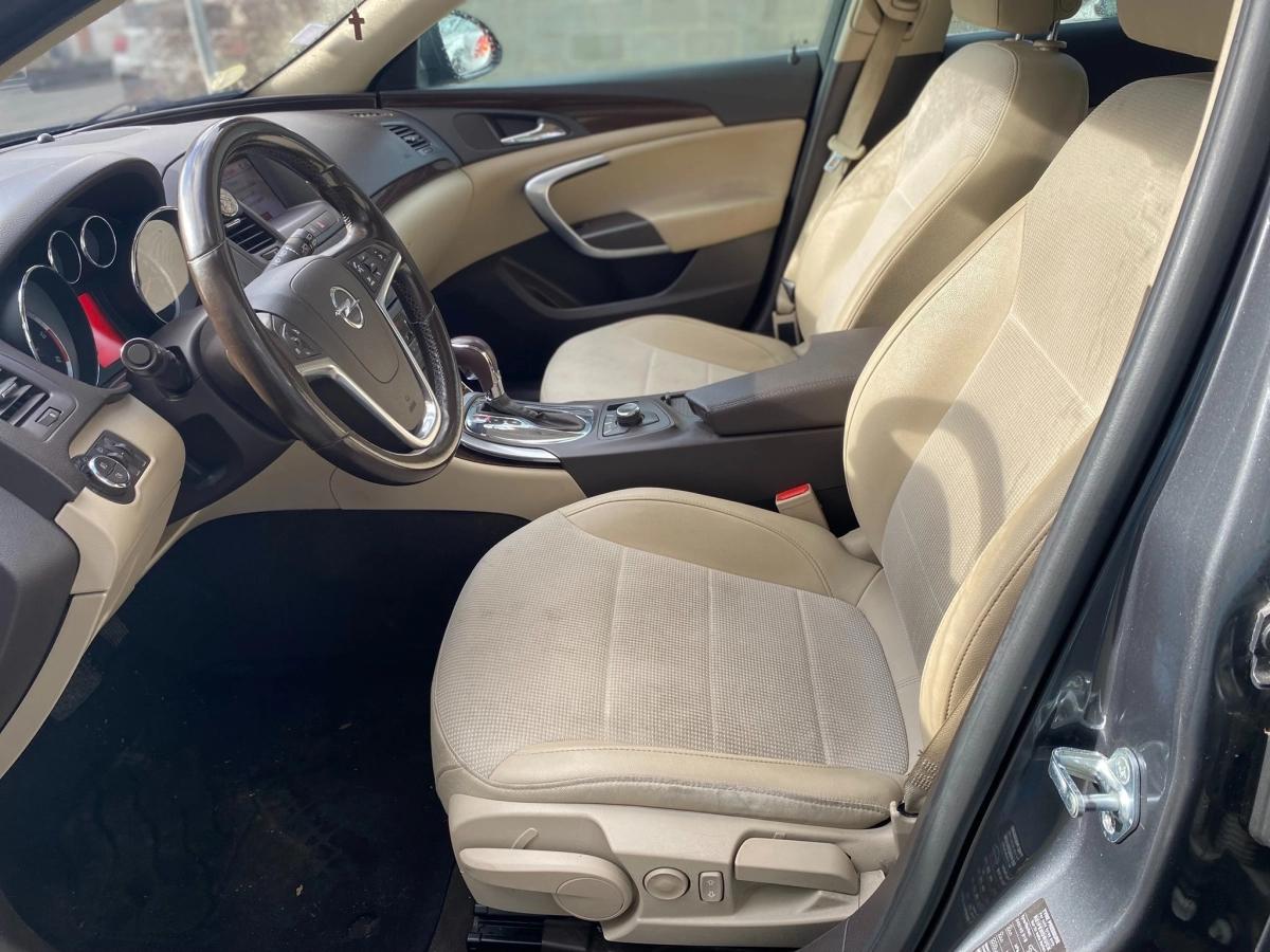 Aperçu indisponible de Opel Insignia