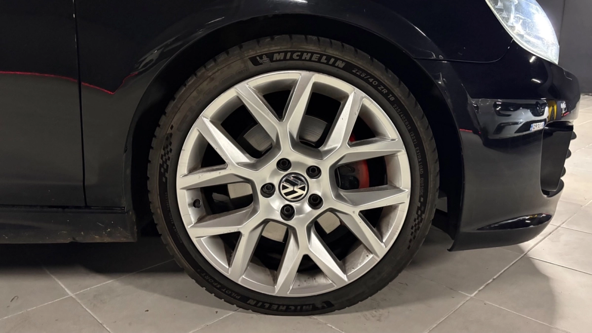 Volkswagen Golf - photo 30
