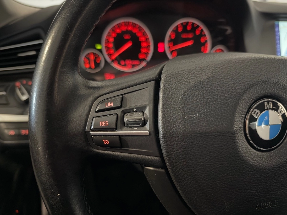 Bmw Serie 5 - photo 12