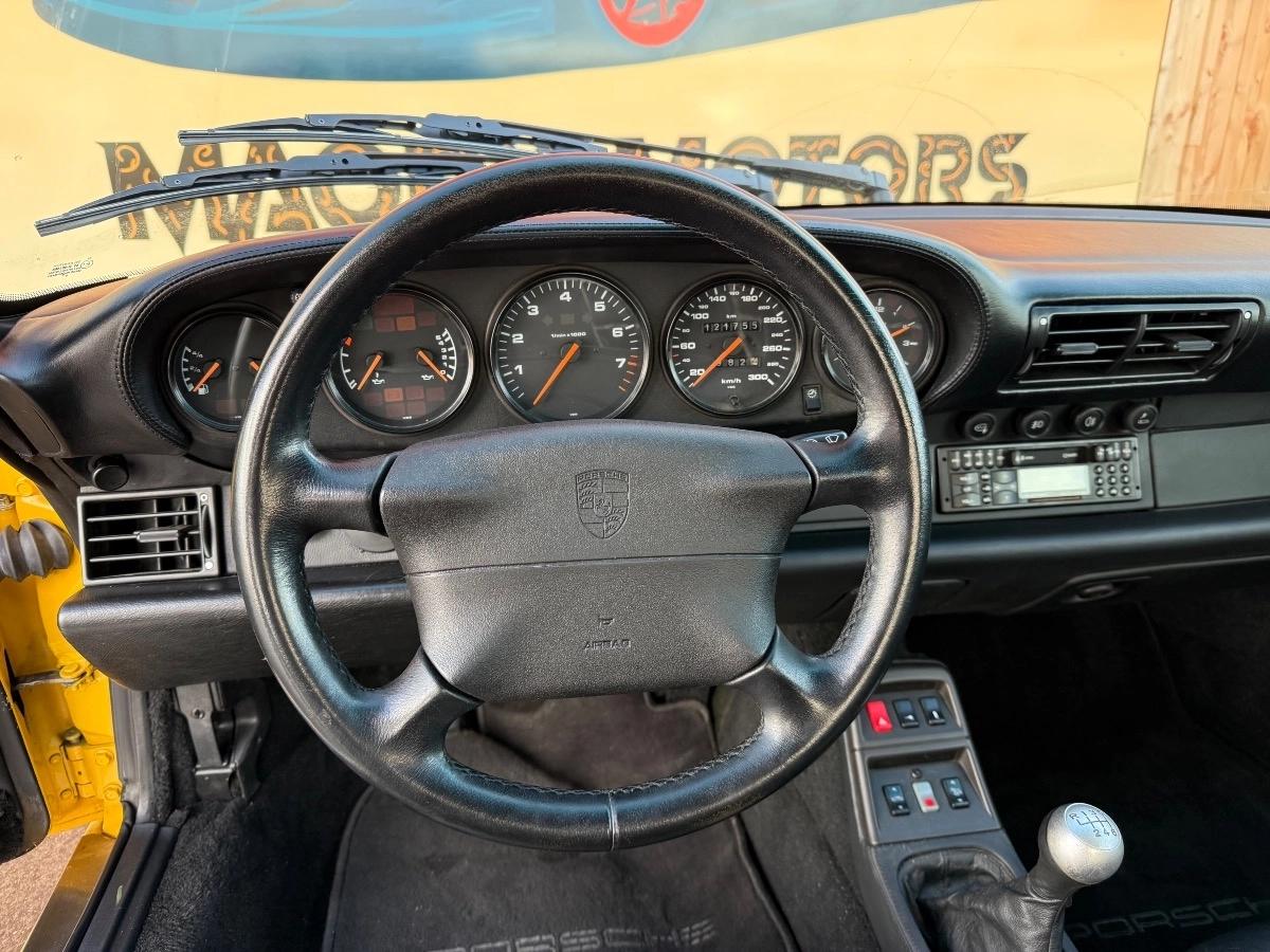 Porsche 911 COUPE 993 3.6 270 CARRERA 4