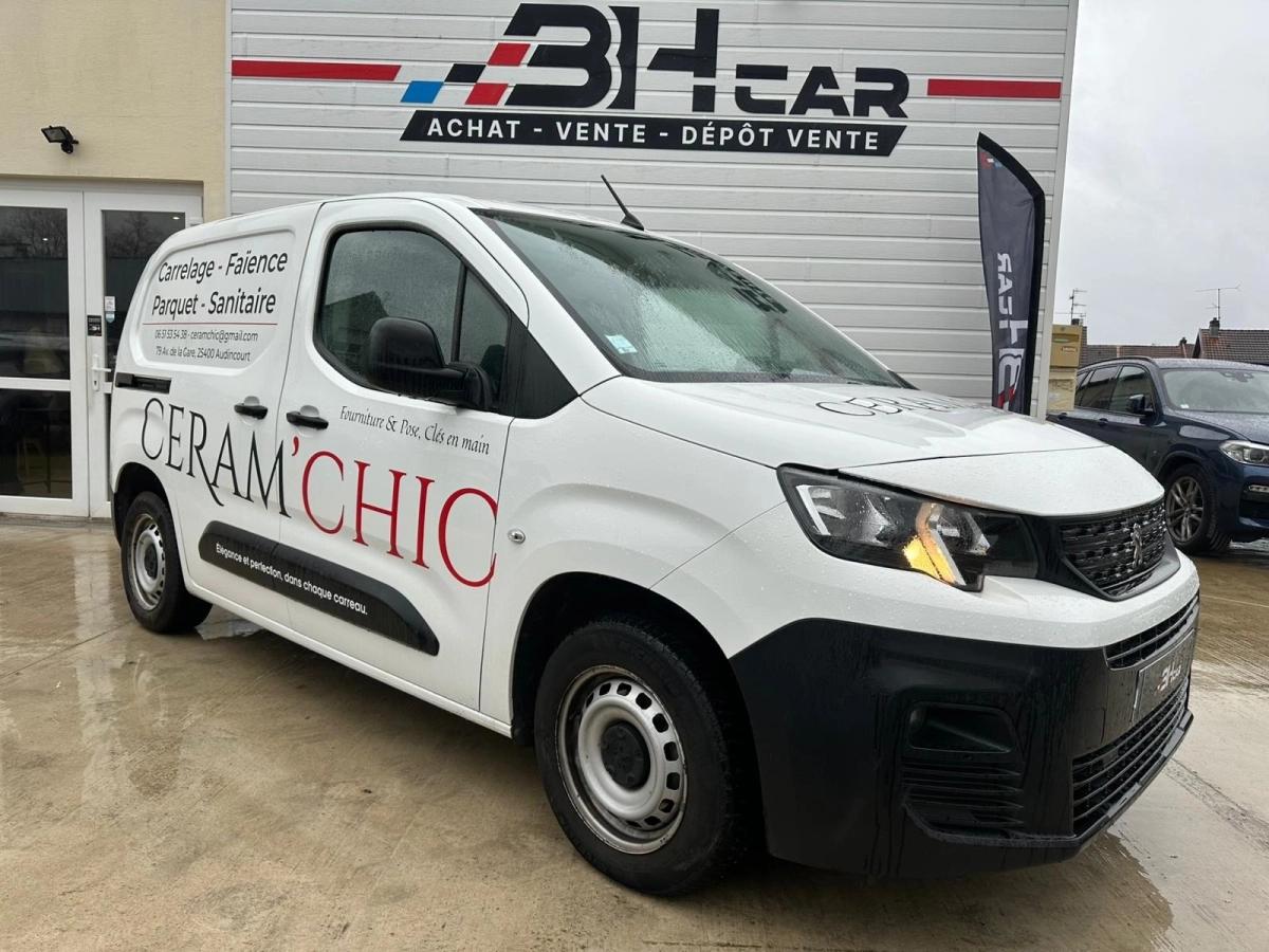 Image: Peugeot Partner Vu FOURGON 1.5 BLUEHDI 75 650KG L1 M PREMIUM