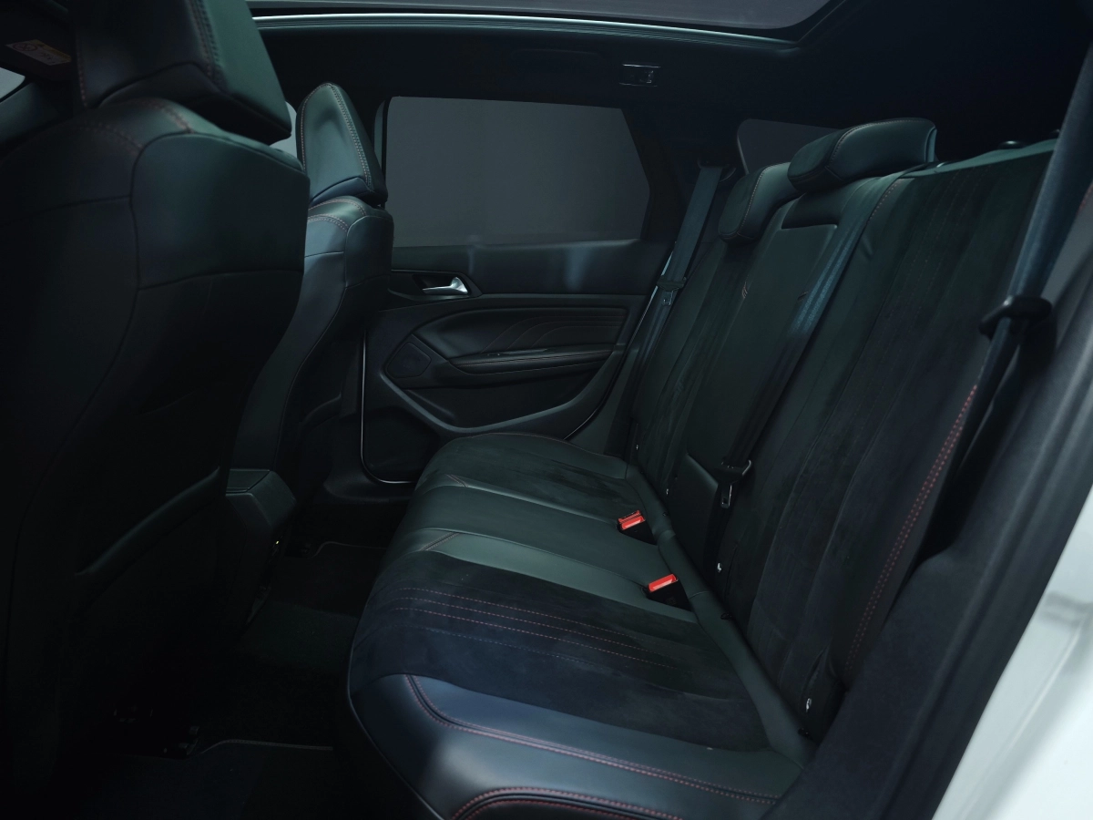 Peugeot 308 - photo 25
