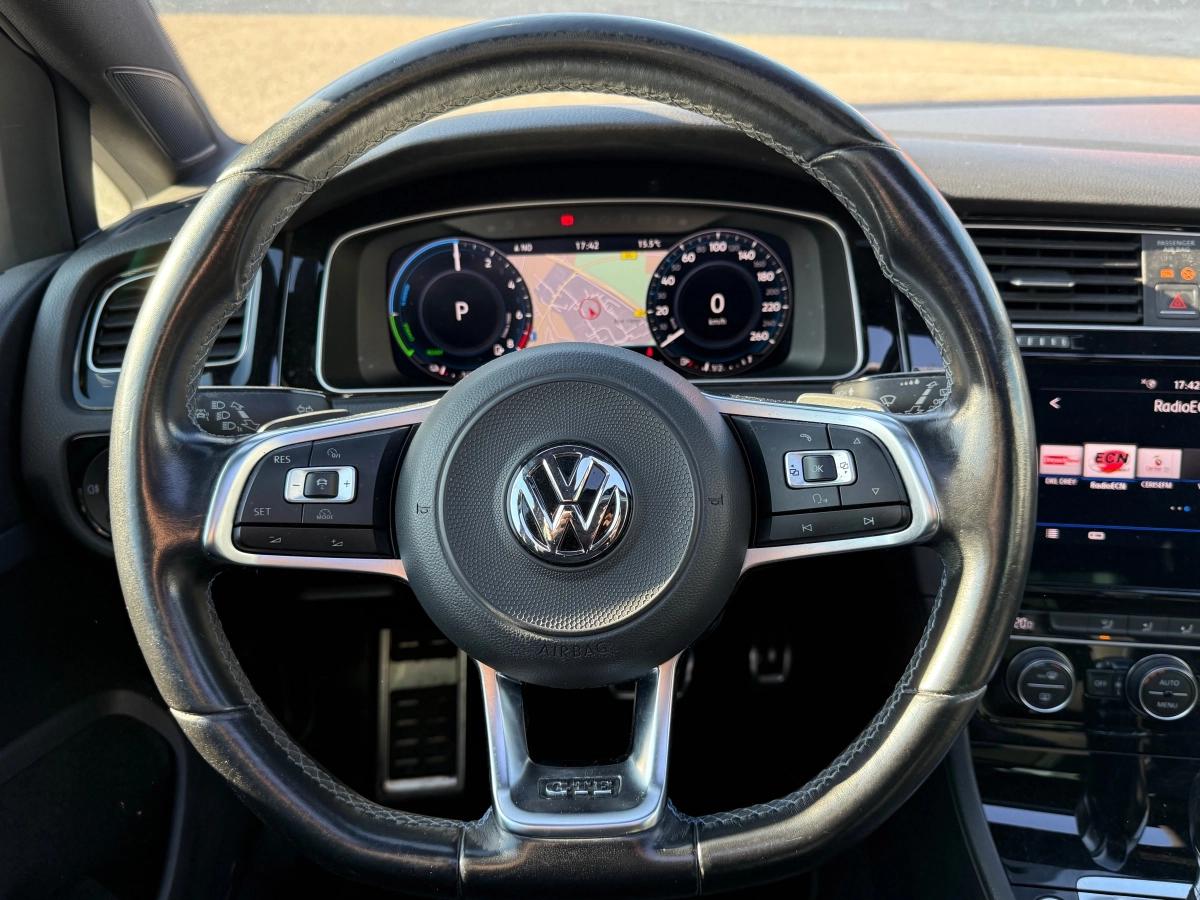 Volkswagen Golf 1.4 TSI GTE 204H 150 HYBRID PHEV 13KWH DSG BVA