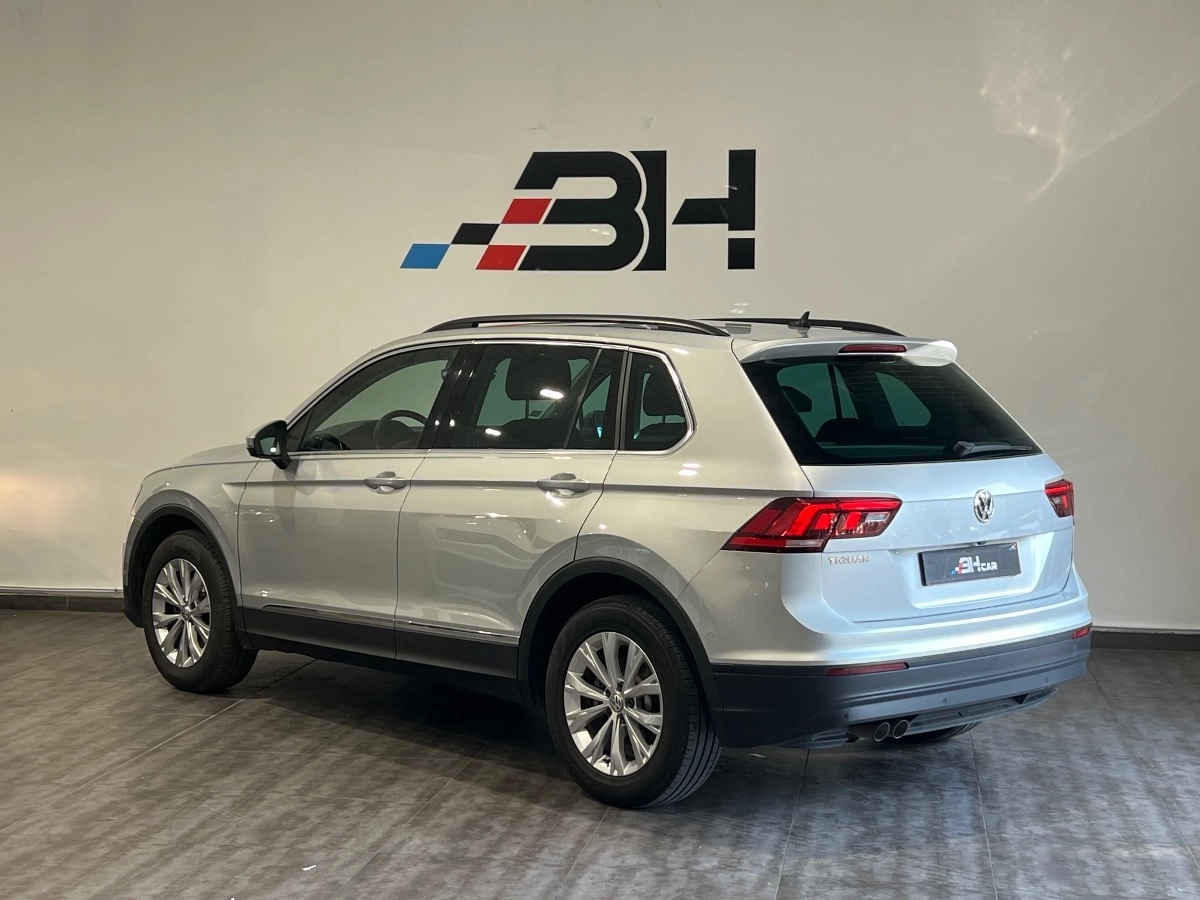 Volkswagen Tiguan - photo 6