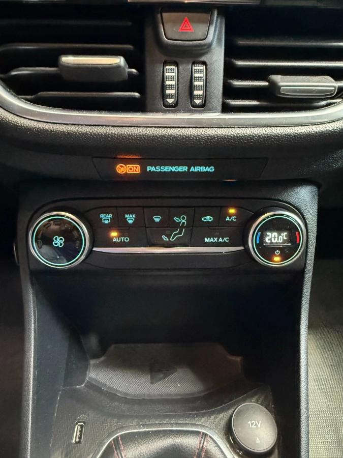 Ford Fiesta 1.0 T ECOBOOST 95 TITANIUM SE