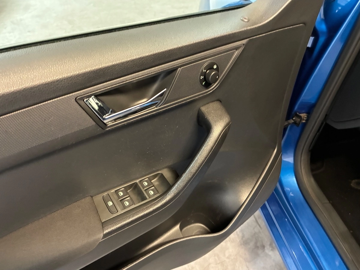 Skoda Fabia - photo 21