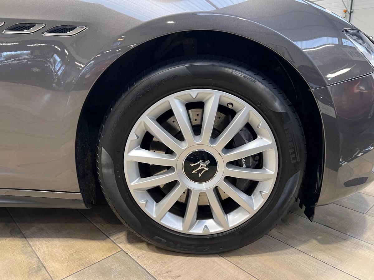 Maserati Ghibli 3.0 330 BVA