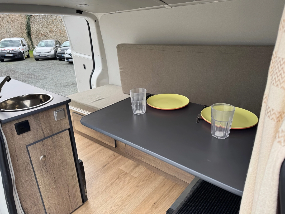 Volkswagen Transporter Vu - photo 10